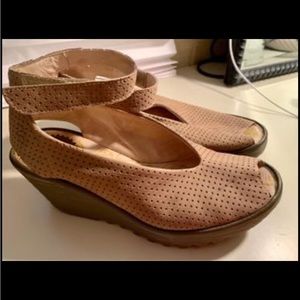 Size 9 Fly London shoes